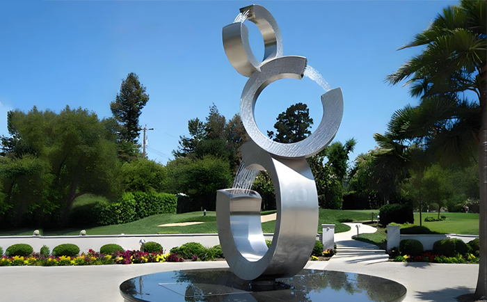 探索不銹鋼噴泉雕塑，開(kāi)啟水與藝術(shù)的奇妙之旅