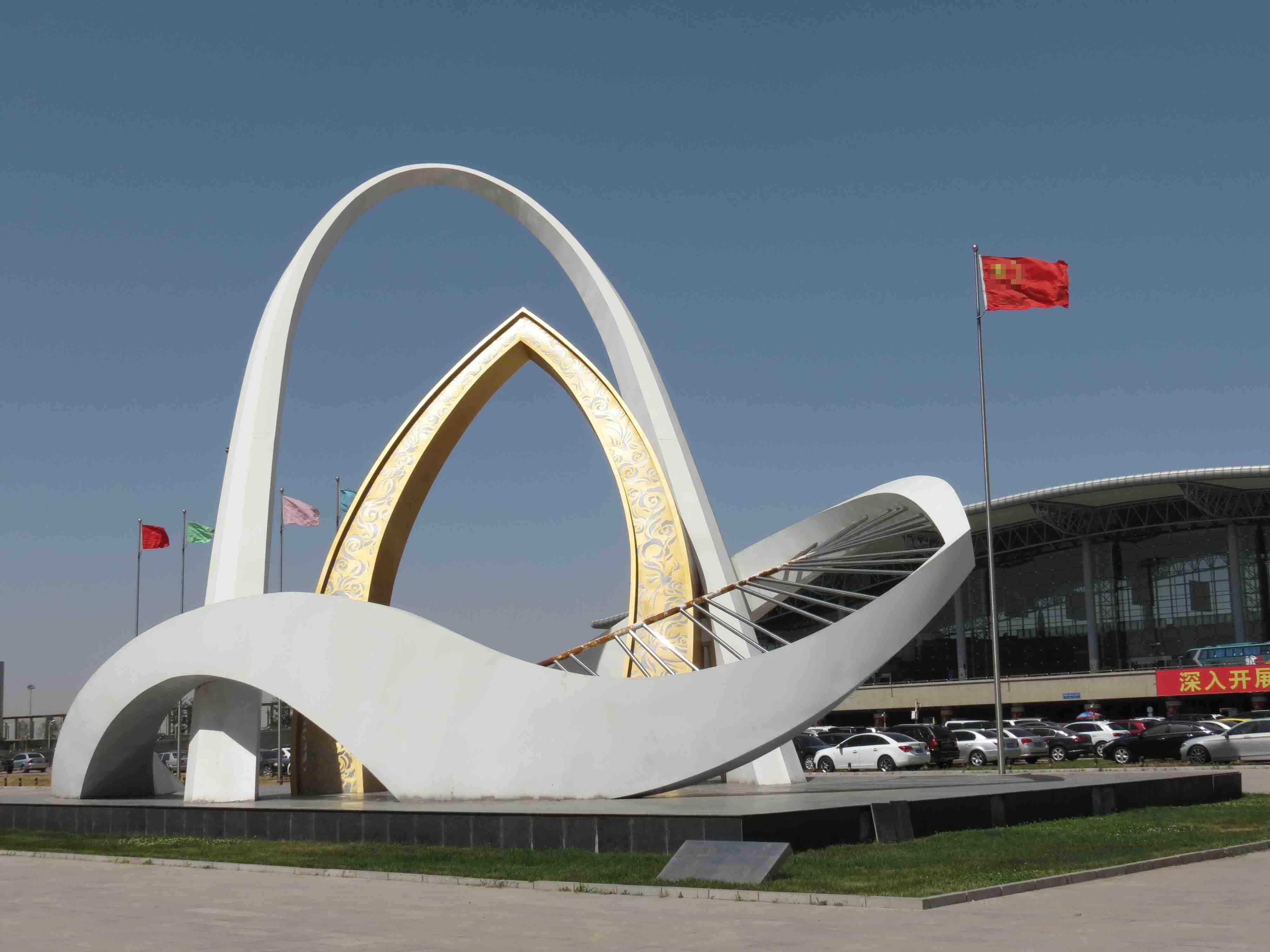 機(jī)場(chǎng)景觀雕塑，機(jī)場(chǎng)不銹鋼標(biāo)志，廣場(chǎng)大型標(biāo)志