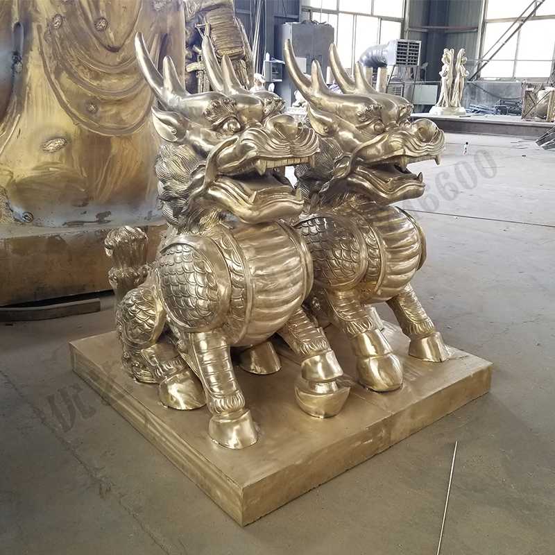 銅麒麟擺件，風(fēng)水麒麟擺件，傳統(tǒng)麒麟雕塑