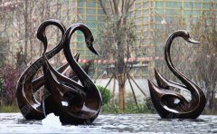 不銹鋼雕塑的壽命有多長時間？